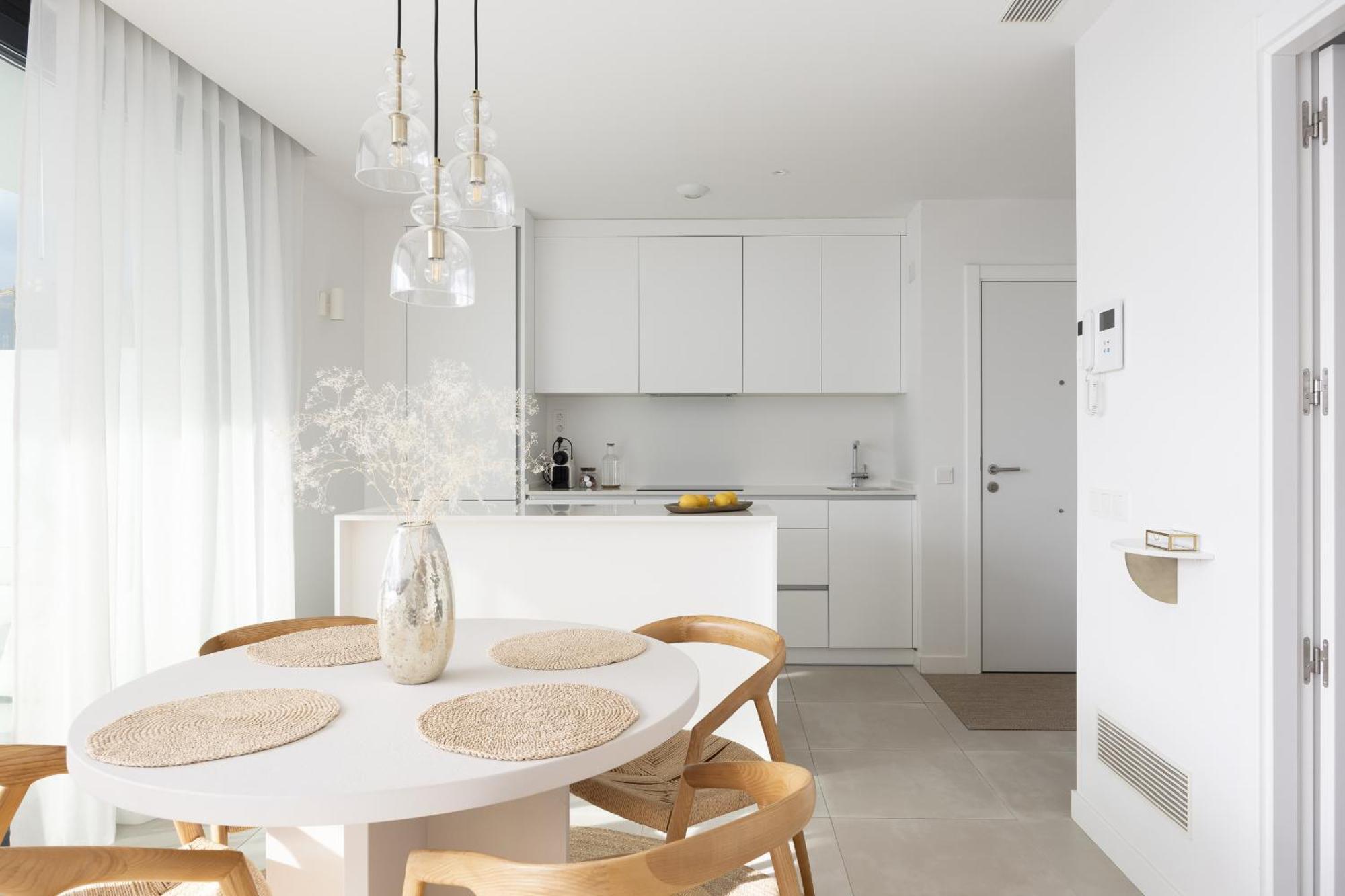 Stylish Luxury With Terrace In Higueron Apartamento *